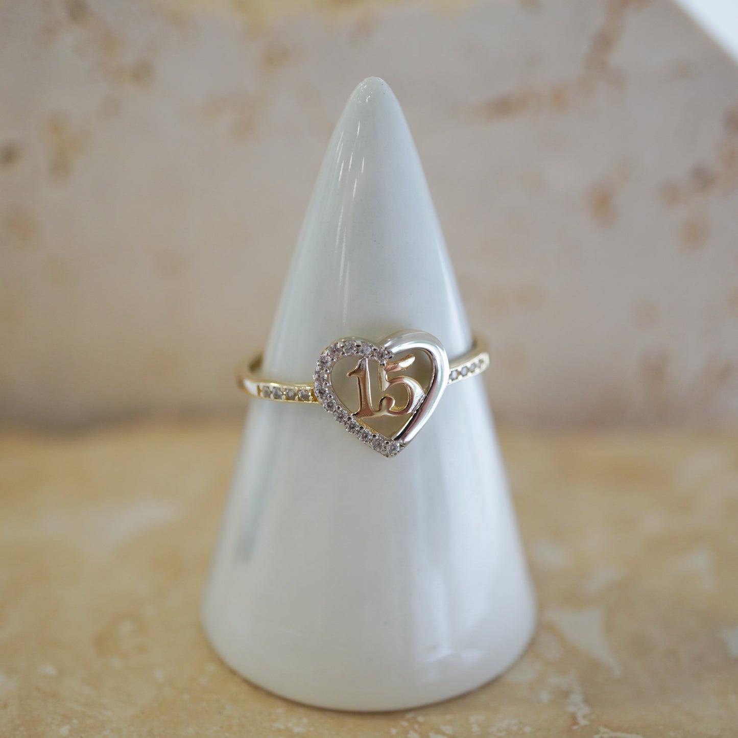 10k Yellow Gold ring-16133