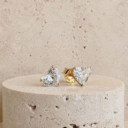 14KT Heart Cut Lab Diamont Studs