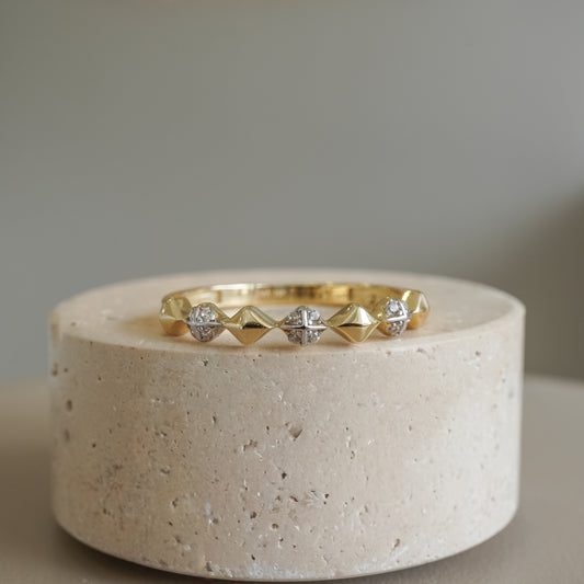 10k Yellow gold solitaire cubic zirconia ring-16131