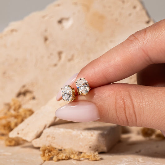 14KT Lab Diamont Oval Stud