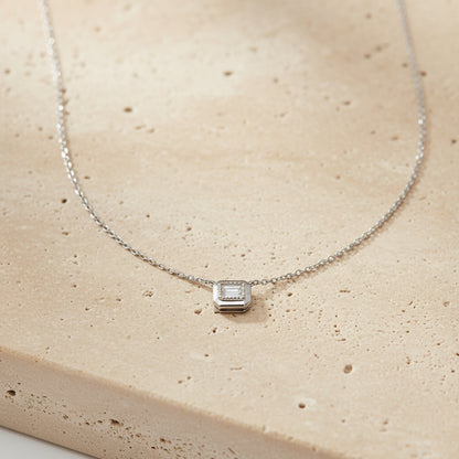 Necklace white gold diamond 18K-15138
