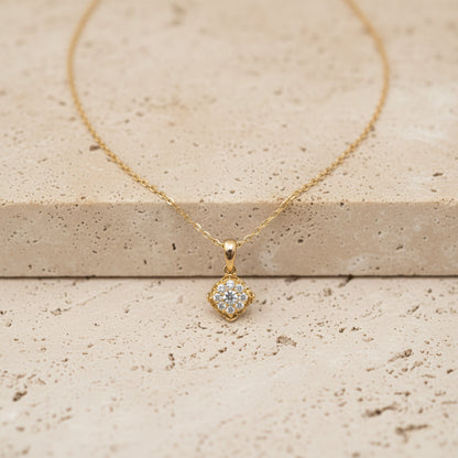 18kt Yellow Gold Diamond Necklace-15026
