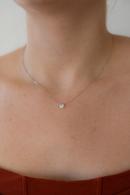 Necklace white gold diamond 18K-15138