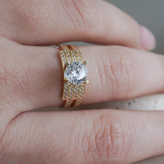 14k Yellow gold ring with cubic ziconia-16159